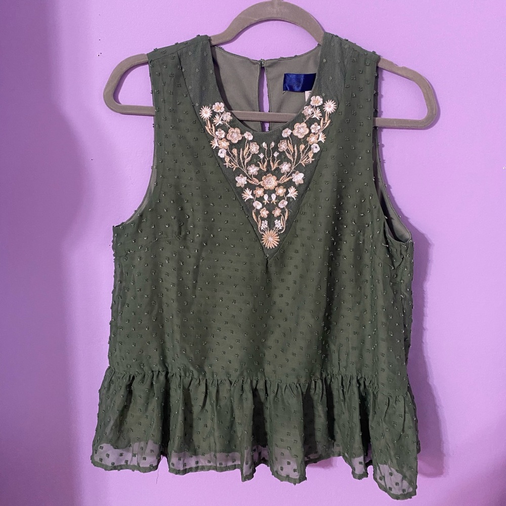 Francesca’s Green Ruffle Embroidered Top